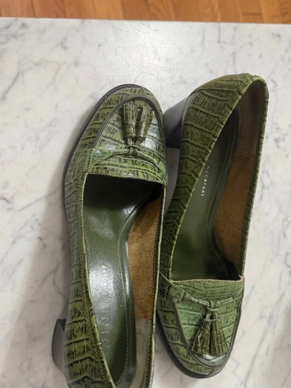 Nine & Company Box Heel Shoe